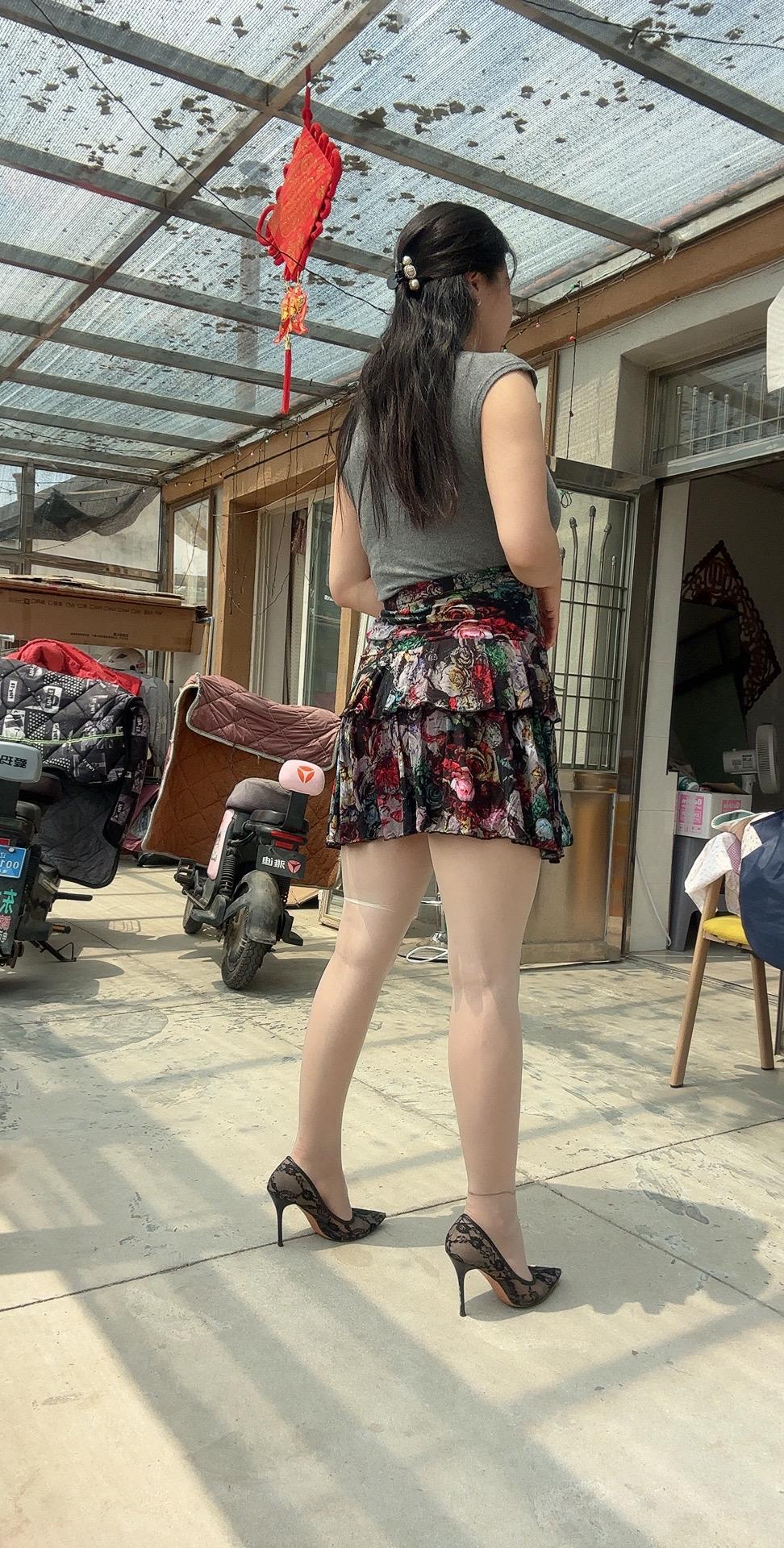 这样的身材有人喜欢吗高跟鞋阿姨来了