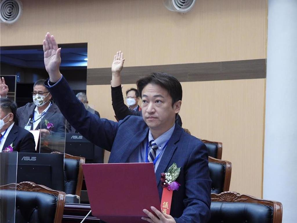 泛蓝陷入分裂！魏嘉贤宣布参选县长：花莲正走在关键路口国民党花莲县长徐榛蔚2届任