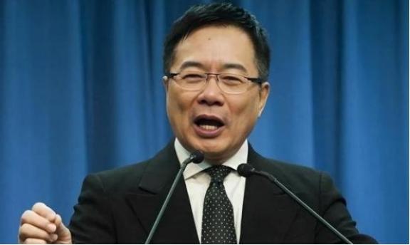 美军方表示，如果中国对台发动武统并划设禁航区，美方不得不击沉中方军舰。蔡正元表示