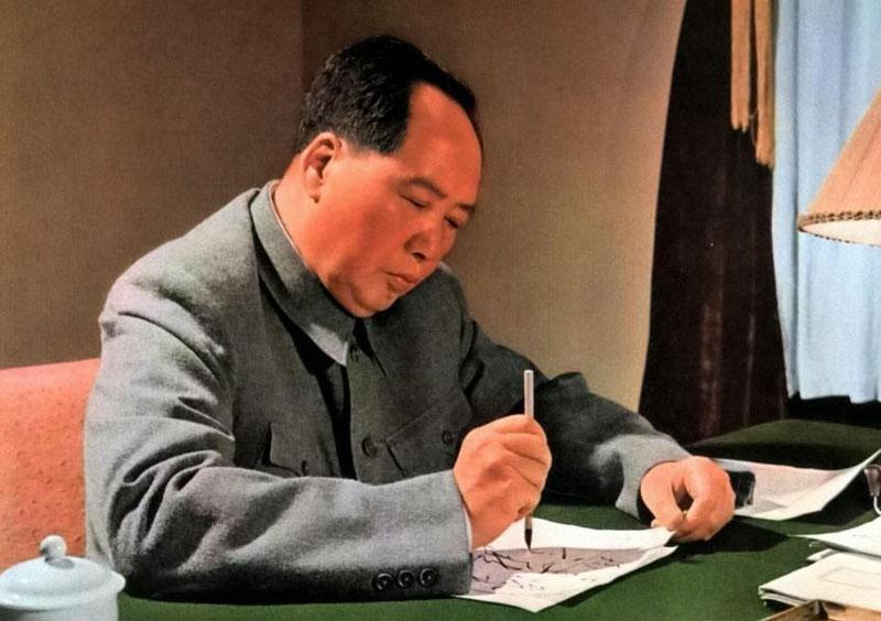 毛主席对汉武帝给予高度评价，指出其雄才大略，同时也明确指出了三个重要缺点！公