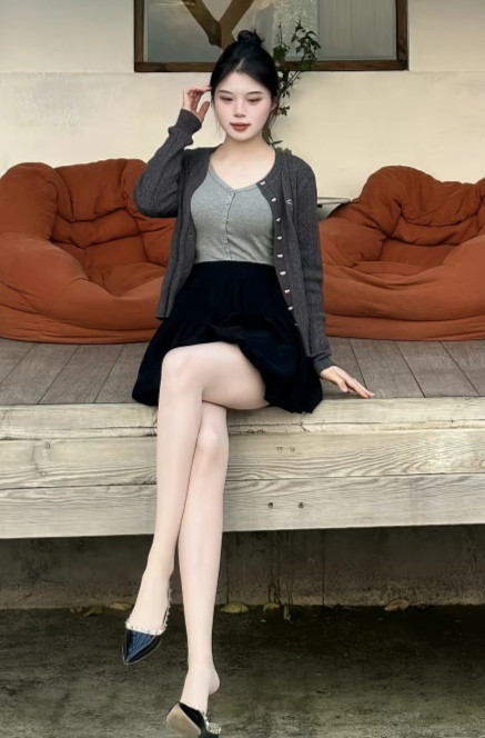 漂亮性感，魅力十足