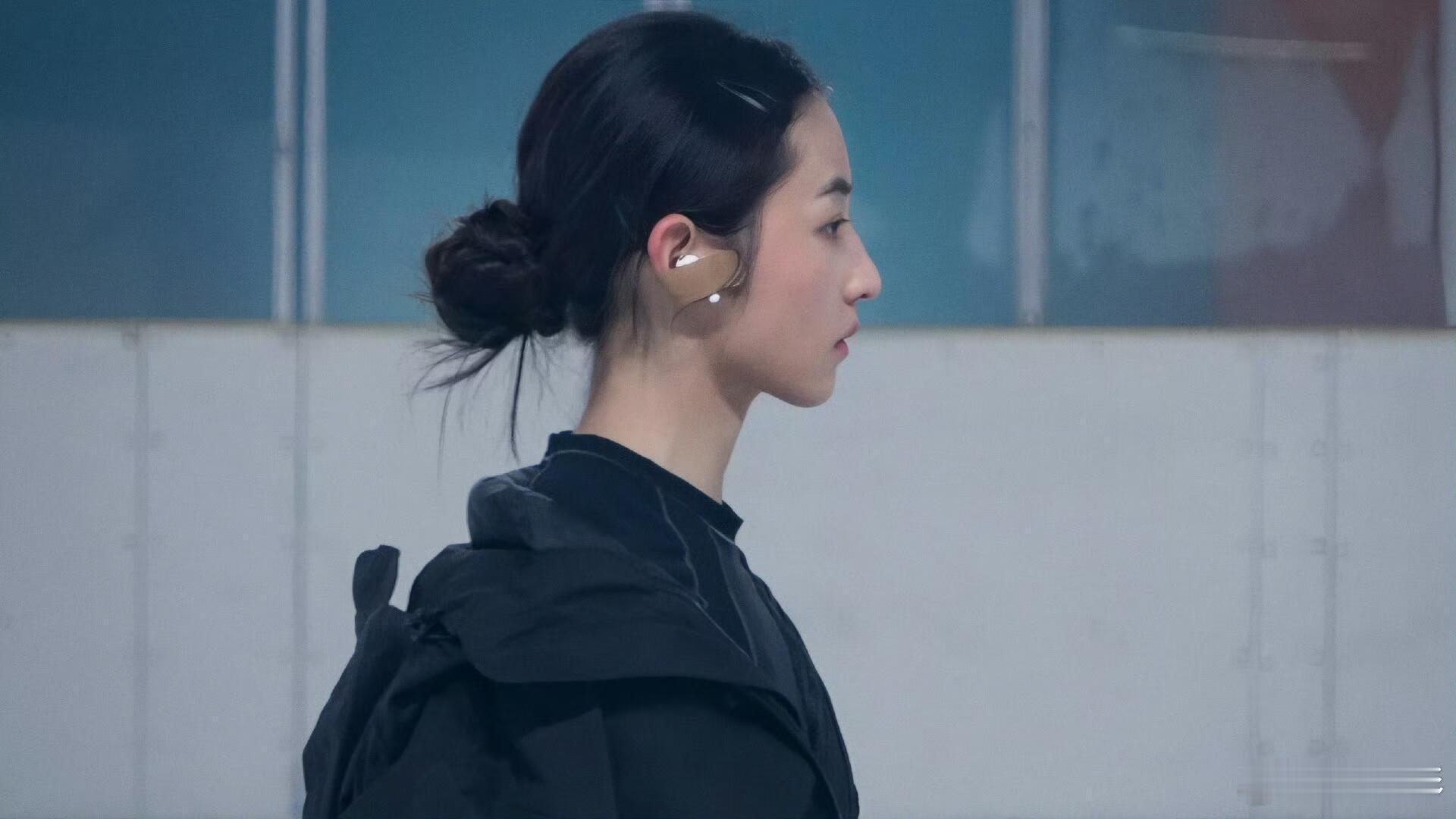 张子枫好完美的一颗头突然get到“头型决定颜值上限”，子枫这颗头就是活生生