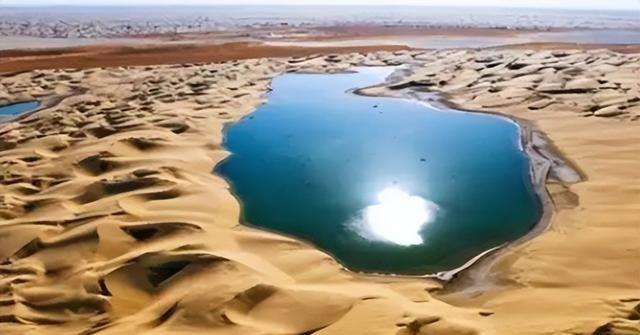 美专家：中国不可怕，可怕的是中国塔里木盆地下藏着地下海洋！塔里木盆地位于新疆