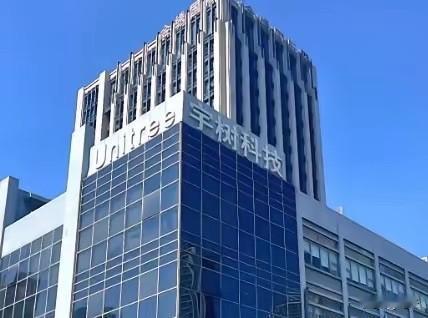 五角大楼不怕中国的导弹，也不怕中国的五代机，甚至不怕中国的航母跟核潜艇，他们怕的