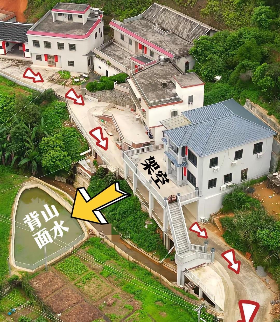 回村建房，这个邻居真是大聪明😡😡居然跟其他人建房做法不同，非要脑