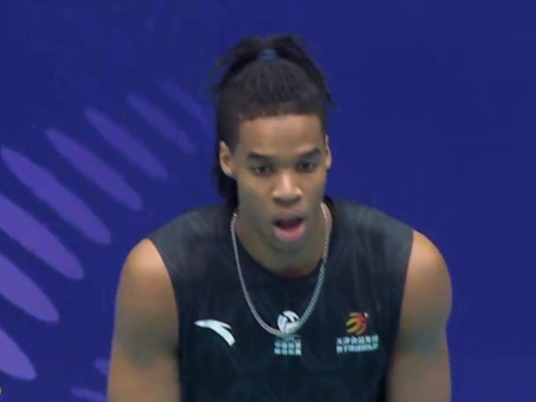 男排焦点对决：天津主场3-2击败河北保定，排名升至榜首！河北保定将与北京在第六轮