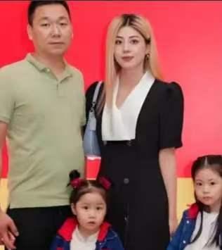 李磊在吉尔吉斯斯坦楚河州种玉米，帐篷是第一年搭的，帆布发白，风一吹就响。卖了山东