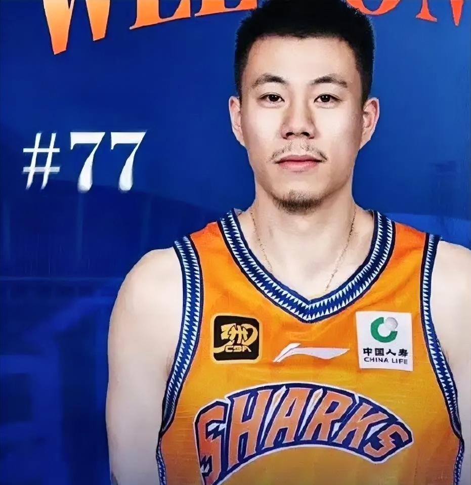 看了张镇麟最新的采访发现一个常人难以发现的问题他变了，倒不是说相貌，而是整