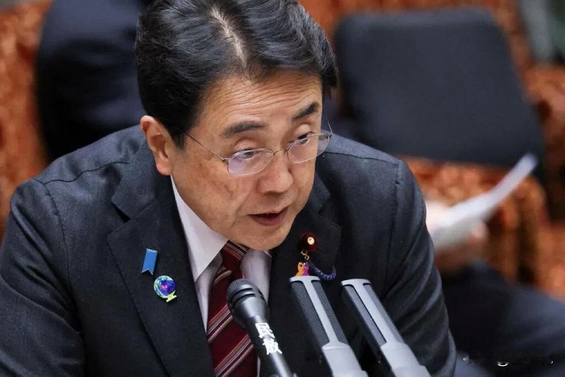 联合早报今天报道：“日媒报道，日本拟派经济产业部长赤泽亮正出席下月在中国苏州召开