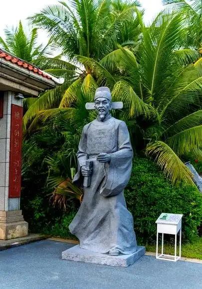 明代县太爷的俸禄，说出来你可能不信，一个月到手600块。 这一数字真实存在。