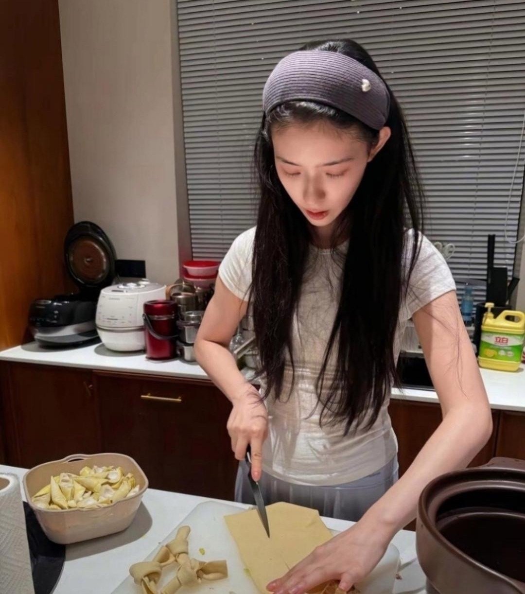 林允晒自己做的美食，好有食欲​​​