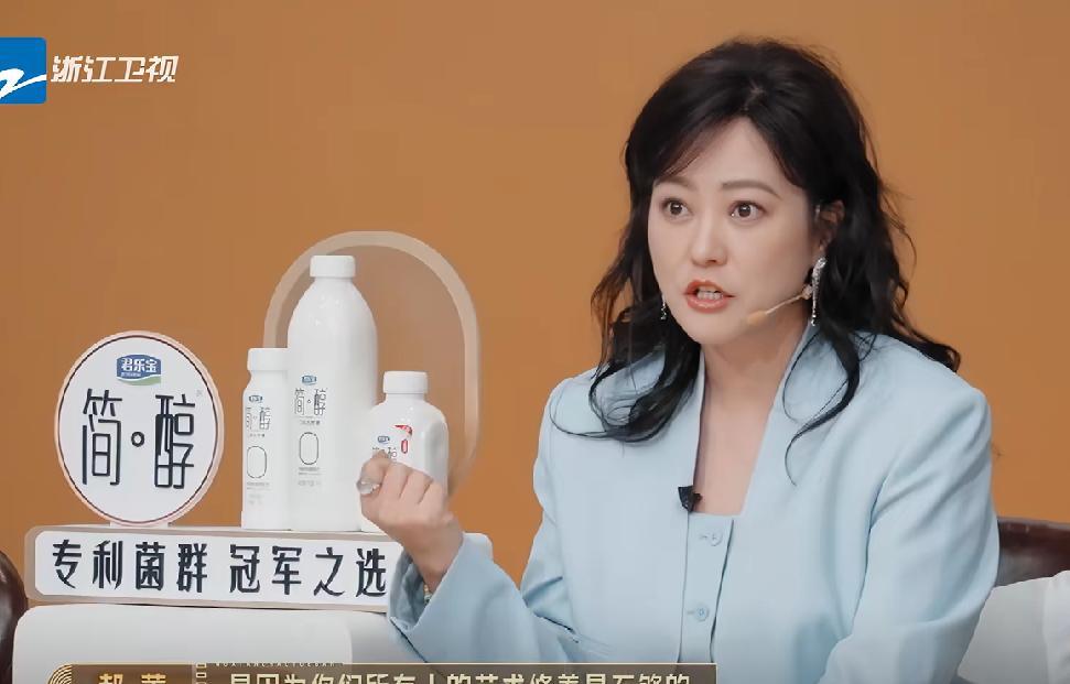 尔冬升现在可真是心软。吴镇宇拍摄的短片播出后，郝蕾重炮轰击，认为所有的人都演得