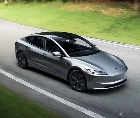8月逆势爆红的5款轿车，真不是产品力？我扒完销量：价格才是“王炸”！8月轿车