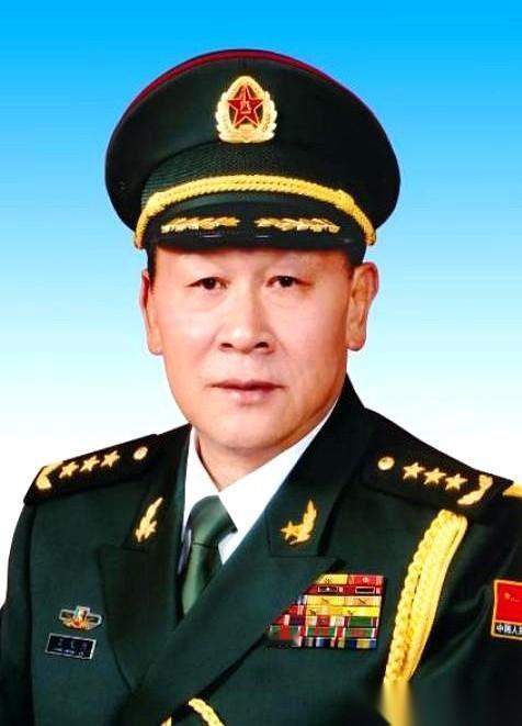 “晚打不如早打，小打不如大打。”这话砸出来，很多人当场就听得心口一跳。更狠的