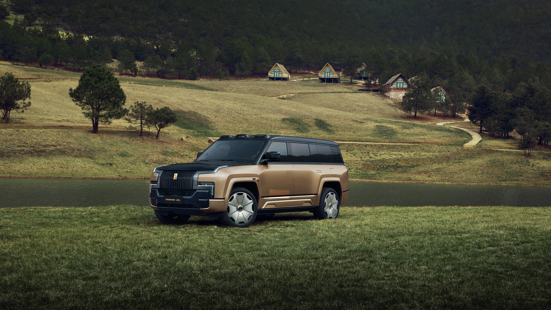 3月10日，比亚迪品牌及公关处总经理李云飞就近期网络上的技术讨论进行回应。他表示