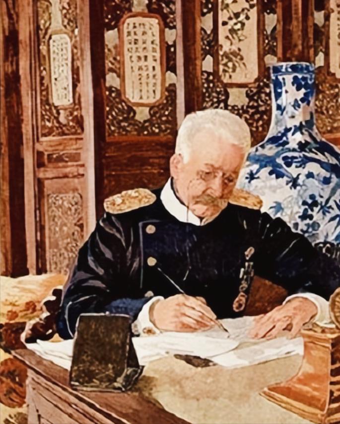 1901年的德国皇宫里，本来暖洋洋的。德皇威廉二拆开瓦德西从北京寄来的“胜利报告