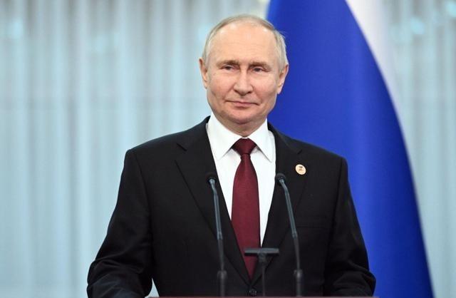 假如普京去世了，战争会不会立即结束？我直说吧，普京要是今天在任上去世了，你最好祈