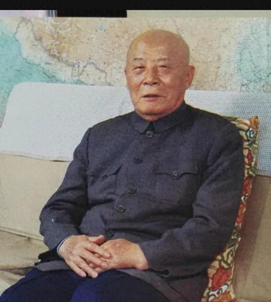 开国上将最后一位离世时安详无痛，追悼会规格极高，场面令人动容，体现最高尊重！1