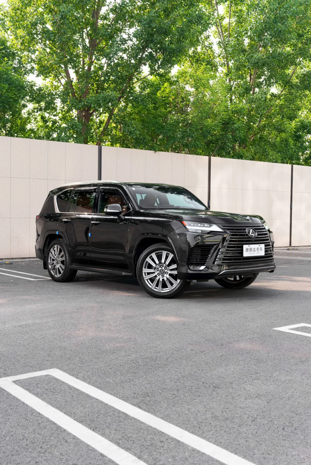 如果只能选一台行政SUV，你选谁？