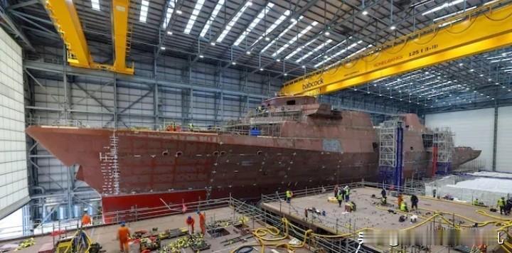 离谱，英国海军新一代护卫舰建造工序搞反了，导致舰艇返工英国皇家海军这次有两艘