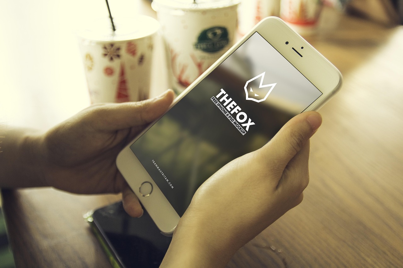 单周仍能卖出90万台，iPhone17系列在中国市场的热度远超预期。标准版补齐