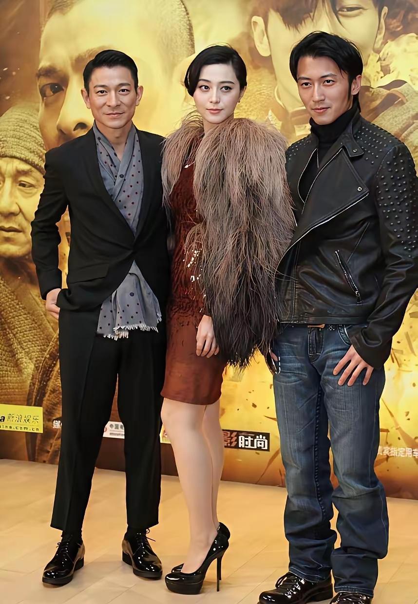 左边的，右边的，想必大家都知道吧。中间这个是谁啊？