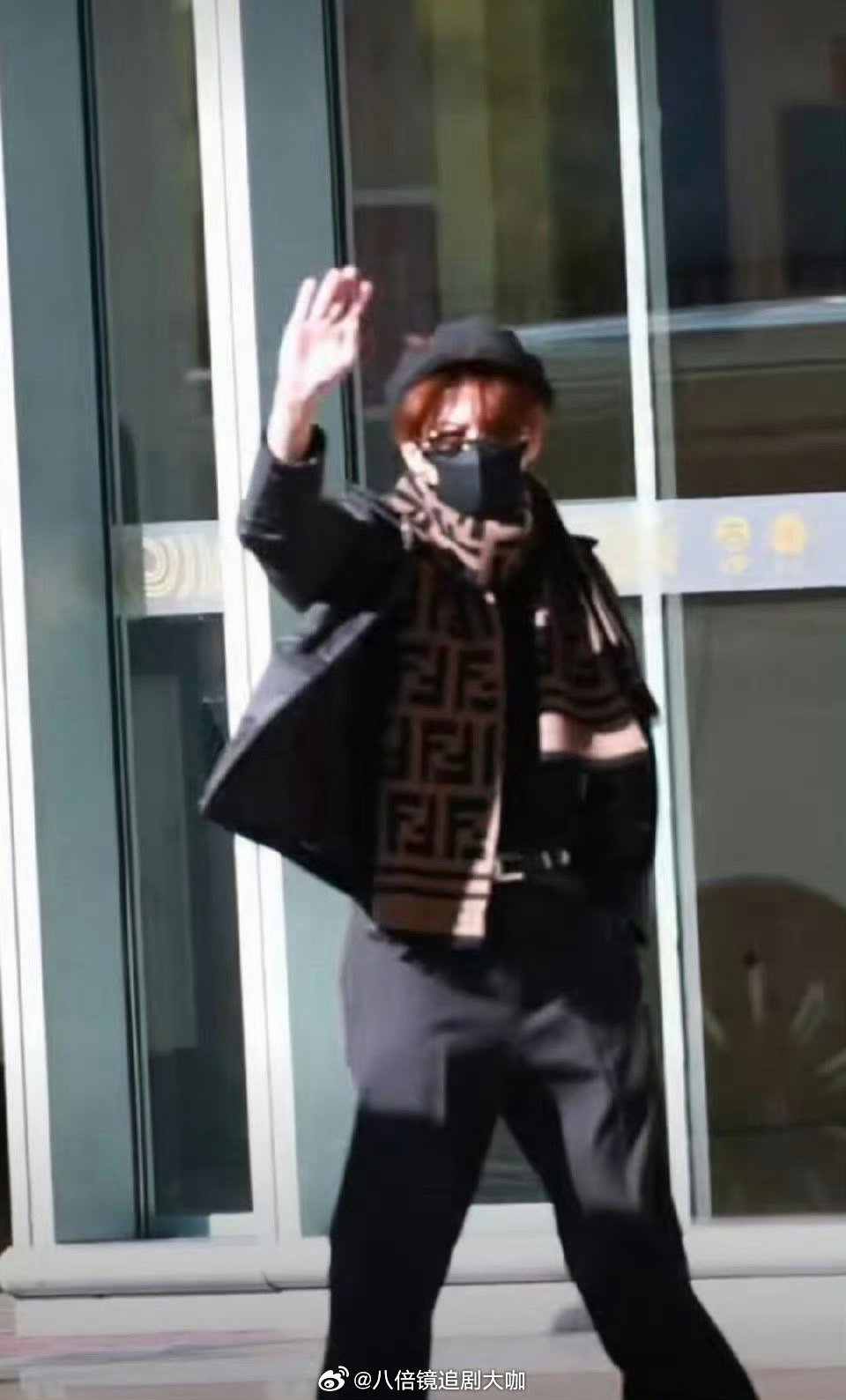 檀健次将无缝进组何不同舟渡檀健次这是要霸屏的节奏了，檀健次刚进组电影《空枪》，