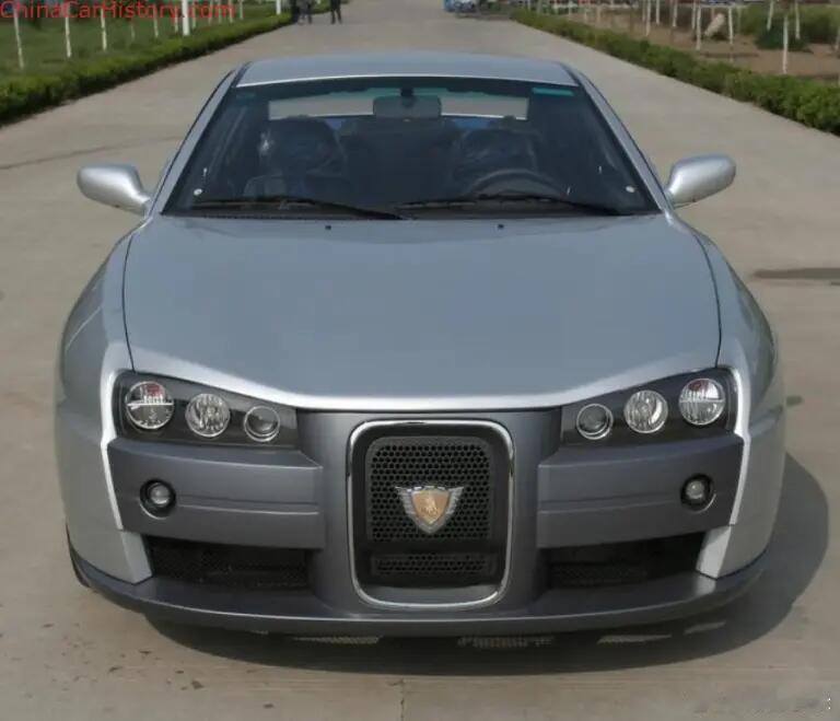 原来当年的国产超跑吉利美人豹还有第二代吉利美人豹在国产汽车历史中，是相当重要的存