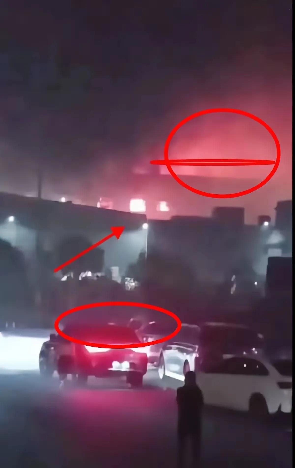 员工：老板结工资800给我结账。老板：你上满一个月了吗，公司规定上不满一个月没工