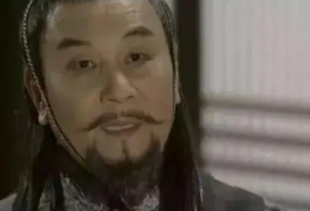 1592年，15万日军突袭朝鲜。朝鲜被打得几乎灭国，便向大明朝求援。这个时候，明