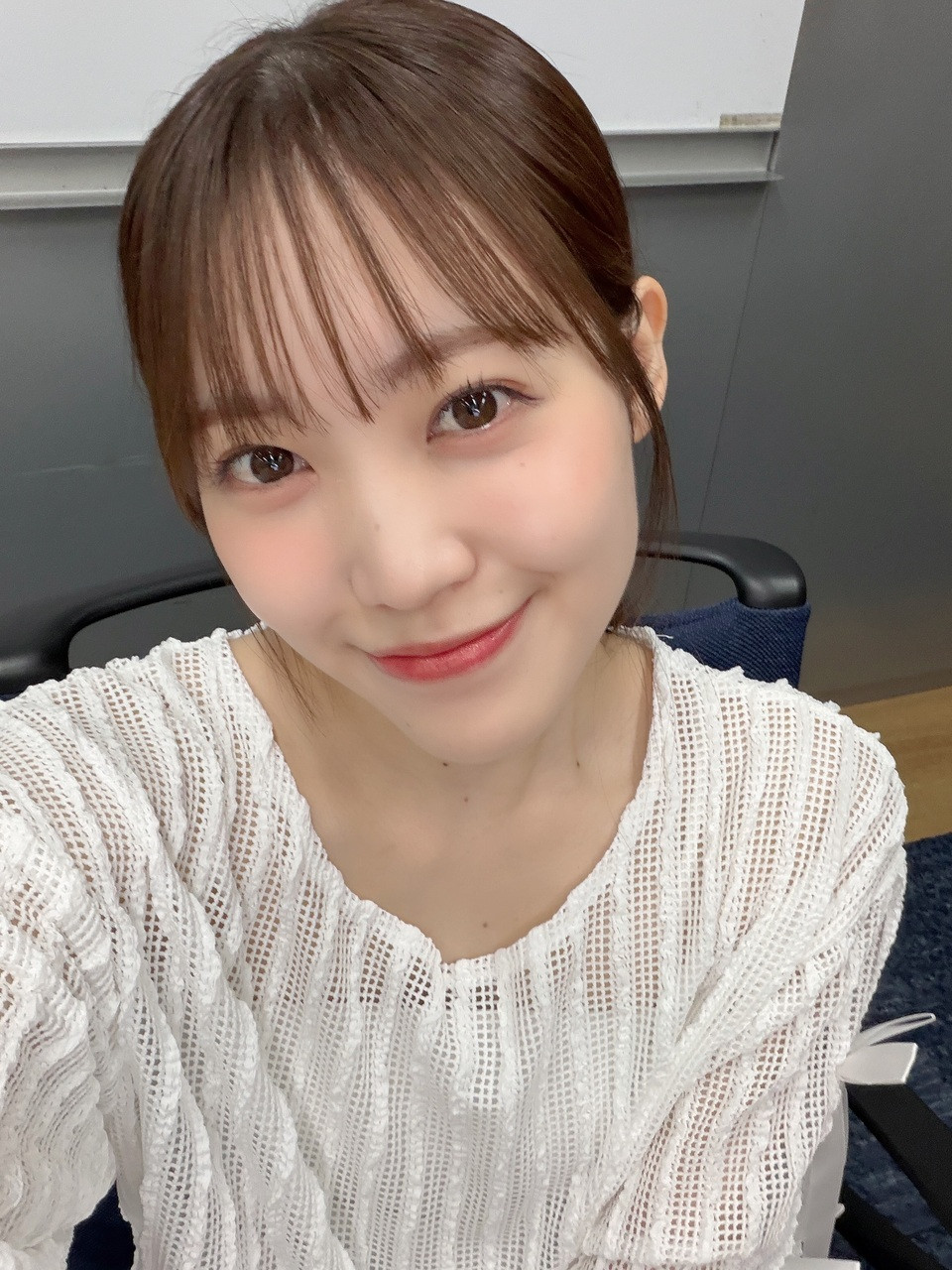 里奈「7/4のオンラインミーグリ🤍髪伸びたからくるみちゃんヘアできるようにな