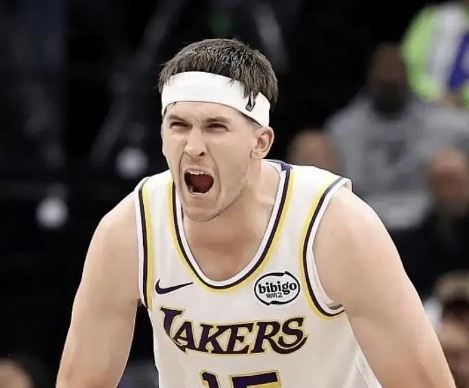 湖人迎来逆转关键！里夫斯提前复出，詹姆斯终于等到帮手伤病潮中传来好消息，湖人