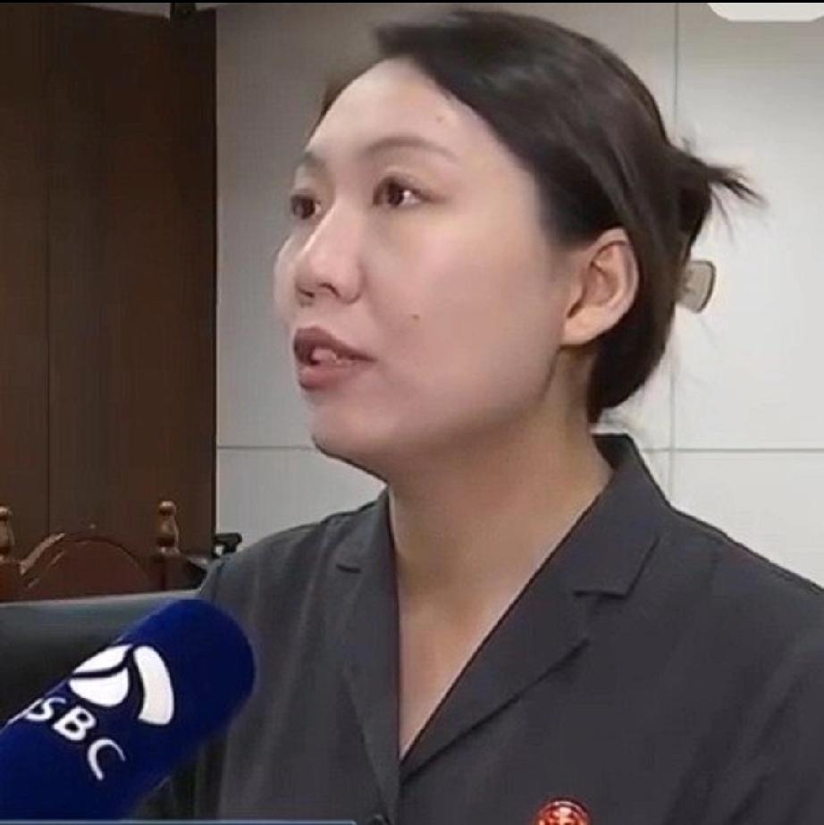 “这恋爱谈得，简直血本无归！”江苏的小丽，就因为一场网恋，掉进了巨大的陷阱。几年