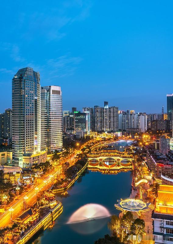 【🏚️成都跌幅最狠TOP5！最高暴跌61%，现在接盘可能血亏几十万！】成都