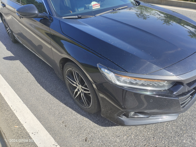 雅阁快四年了四年雅阁都是小擦小碰，目前没啥问题。4儿子店出过一次漏装空气格，开