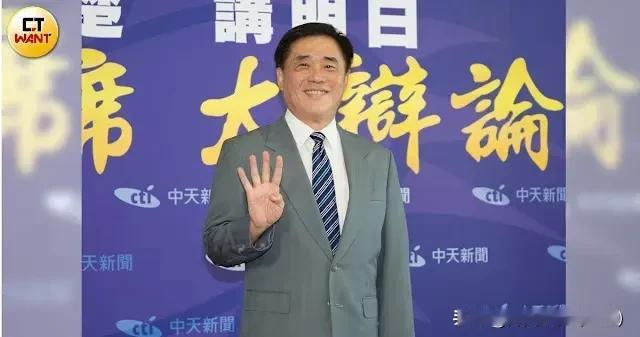“郝龙斌不耍嘴炮，端出治理政见”！叹遭网军干扰选战，郝龙斌提「四角色」盼带领国