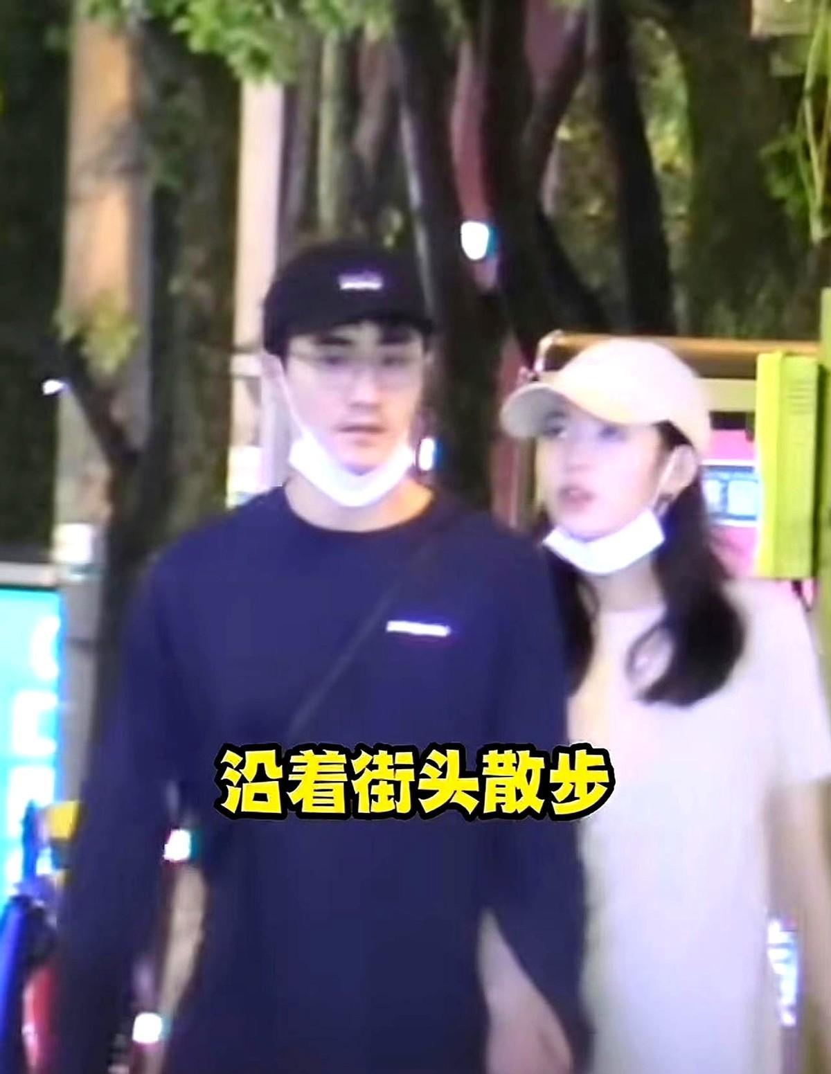 王玉雯事业爆火，和杨玏的十年差距，终于撕开成年人爱情的一个残酷真相。她29岁，