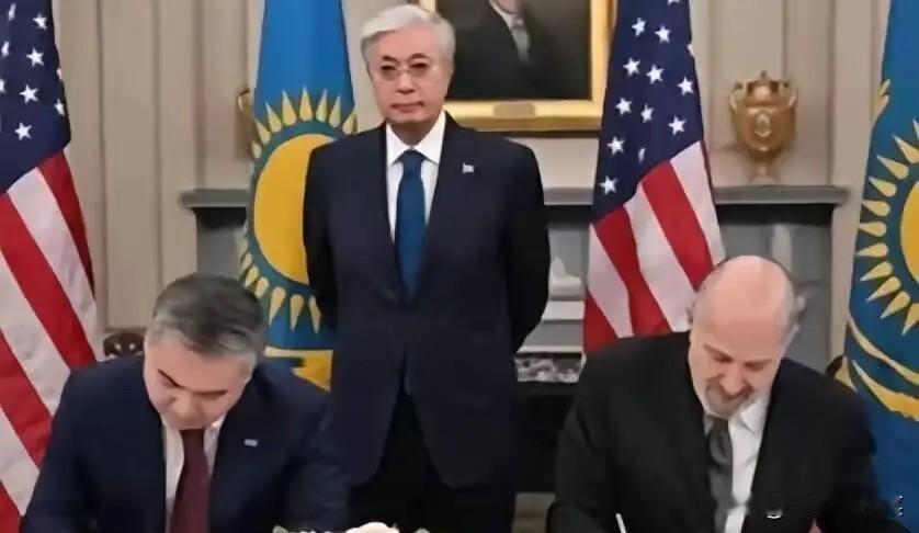 哈萨克斯坦2000万吨稀土转卖美日，中国出口新规一出，哈方措手不及。200