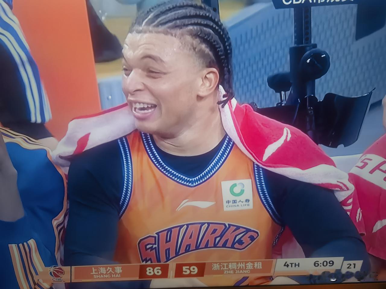 这是浙江稠州金租CBA史上的耻辱！浙江稠州客场竟然63：93落后上海30分！比赛