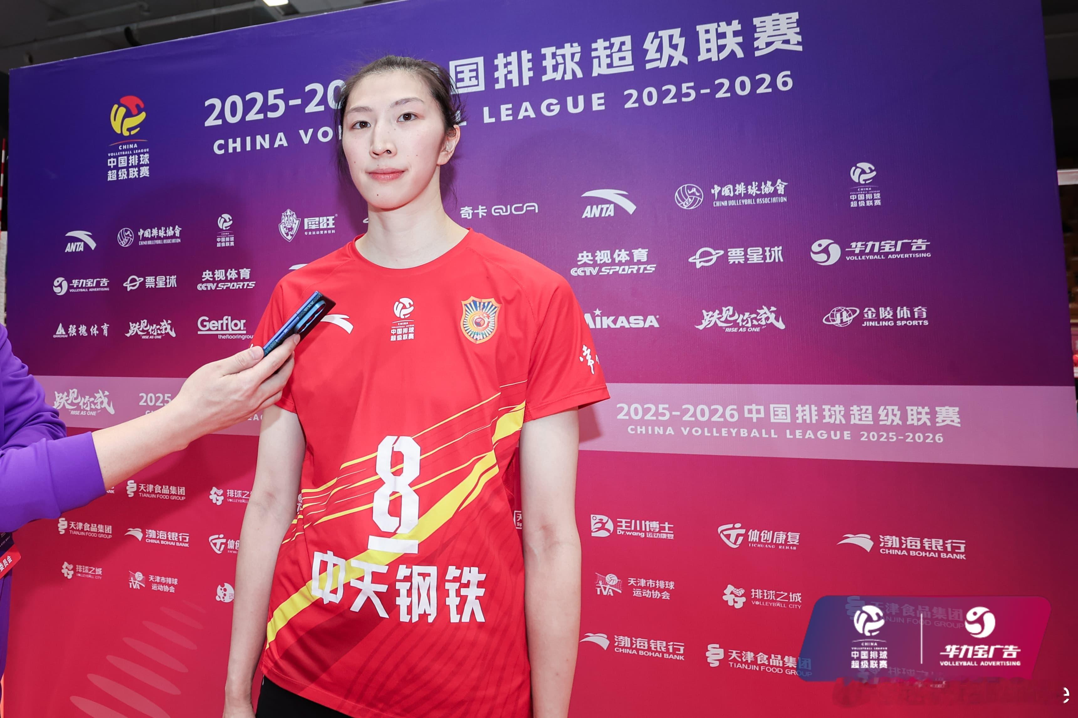 🔴吴梦洁轻松拿捏，狂砍27分助江苏主场零封浙江。本场比赛，吴梦洁发、扣、拦全