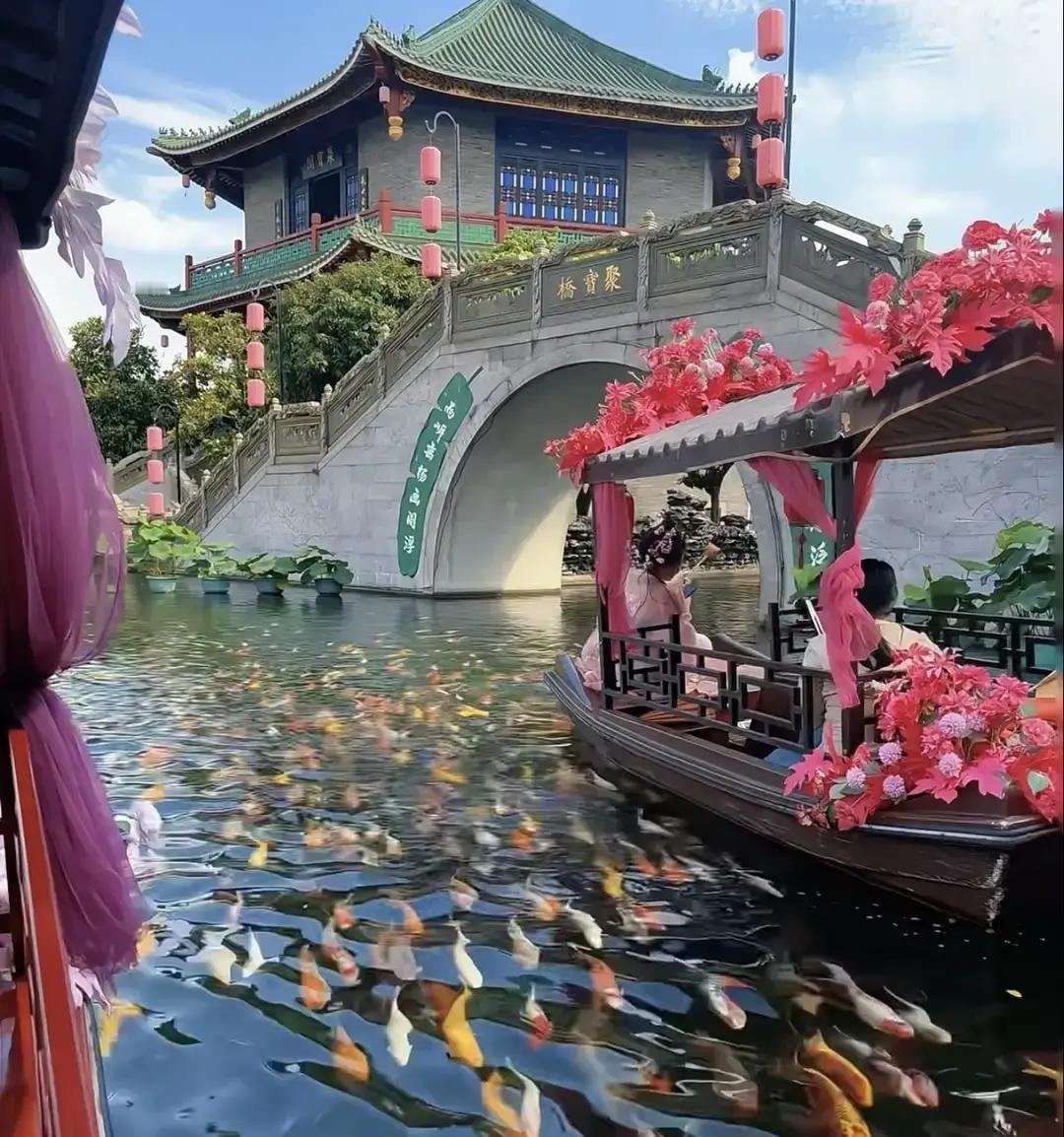 我婆婆和公公结婚几十年，晚上却一直分床睡。我刚嫁过去那会儿，第一眼看见这事，