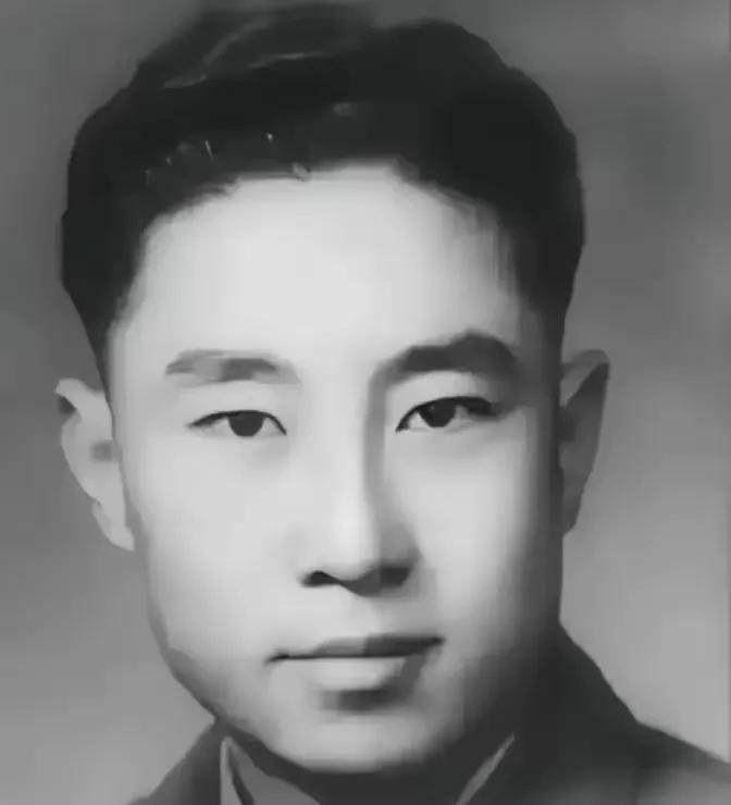 1938年特务去小学抓地下党杨文海，谁知刚到校门口，恰巧就碰上了杨文海，特务赶紧