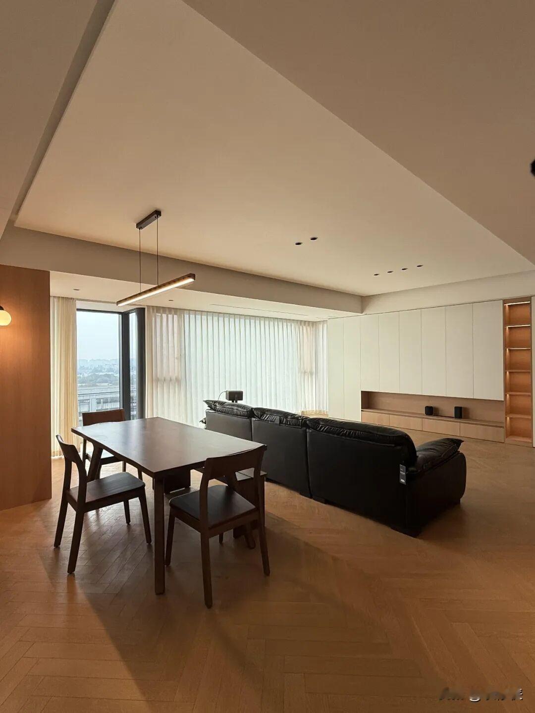 装修果然是轮回！那些年被我们嫌弃的设计，又又又“杀回来”了前几年装修，恨不得把