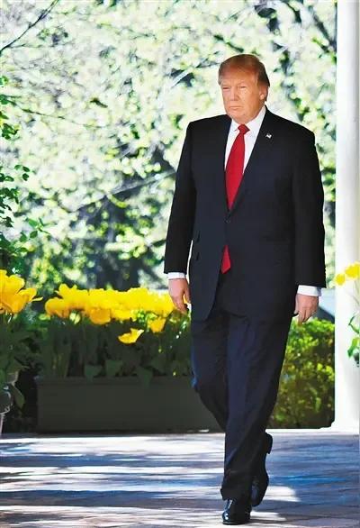 特朗普害怕了，他警告伊朗不要试图暗杀他，如果他们这么做，他将“把伊朗从地图上抹去