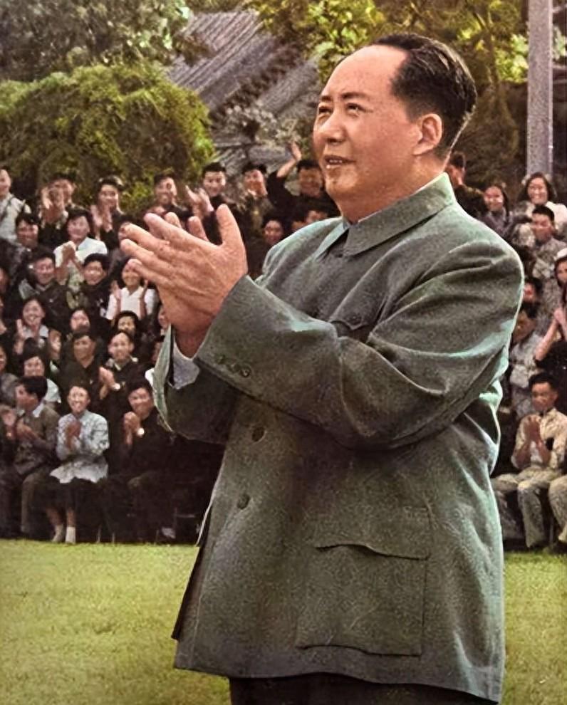 77年前毛主席一个奇招现在看来简直是神预言。辽沈战役时所有将领都说应该先打长