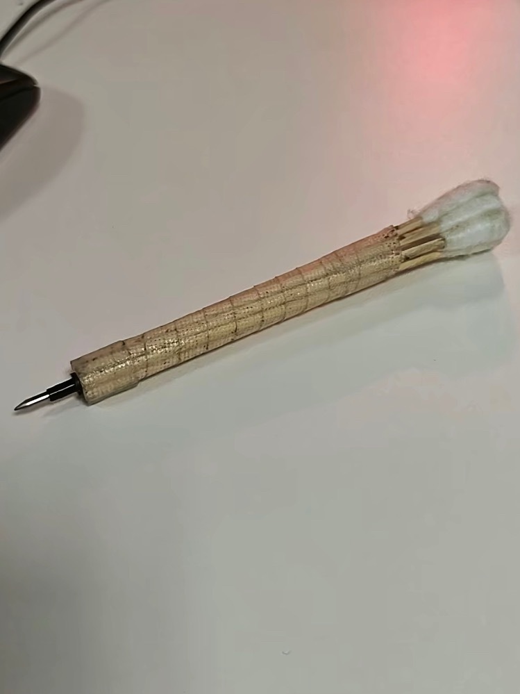 在医院万物皆可当笔壳[捂脸哭]我的幽默灵感片场人间值得有欢喜​​​