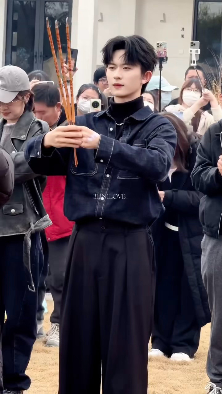 郭宇欣陈添祥出妆路透大事很妙！时谣和林嘉歌这对高颜值cp我磕定了听说是个甜宠剧我