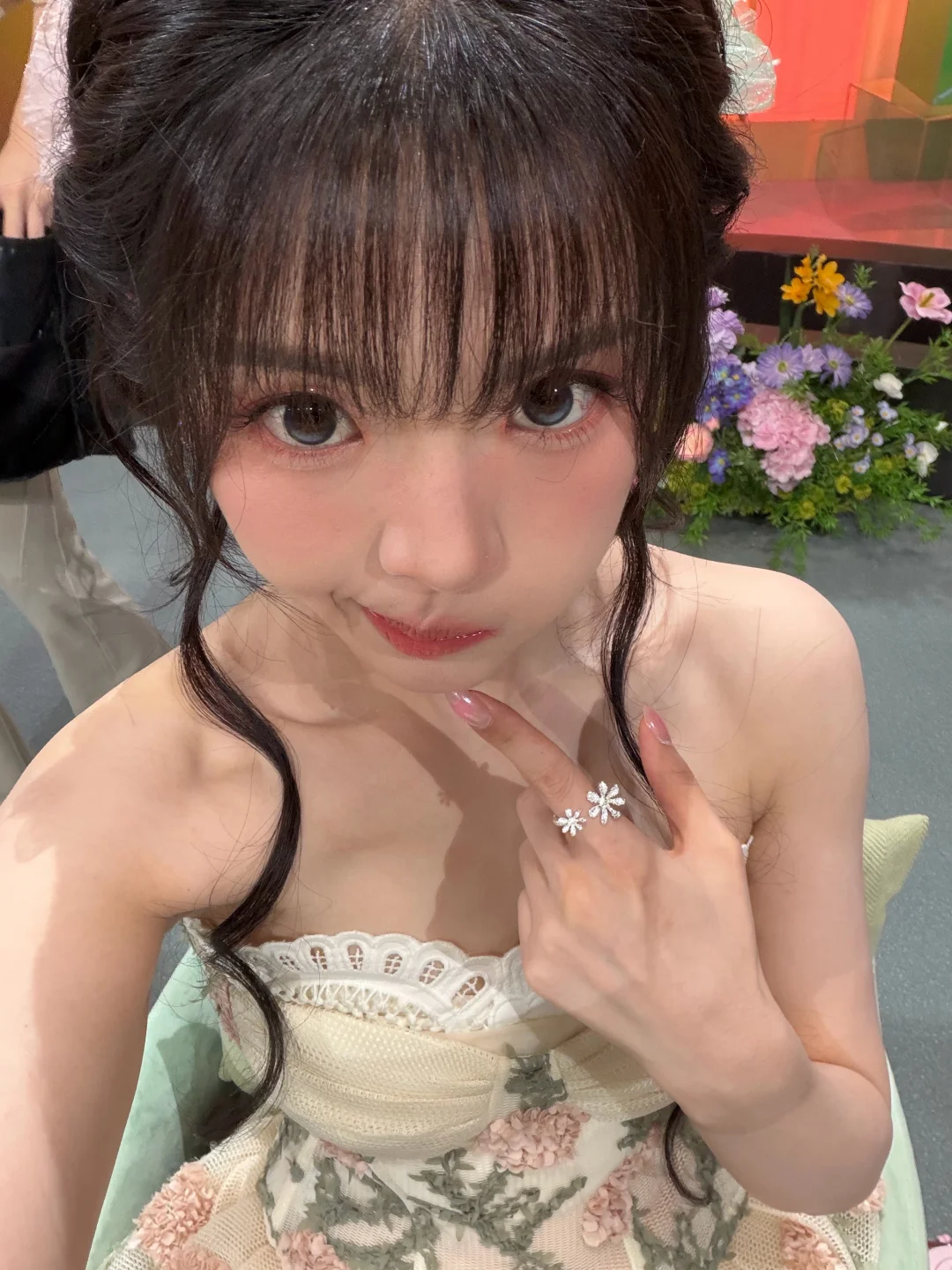 够了杨超越好权威的长相好伟大的一张脸🤤