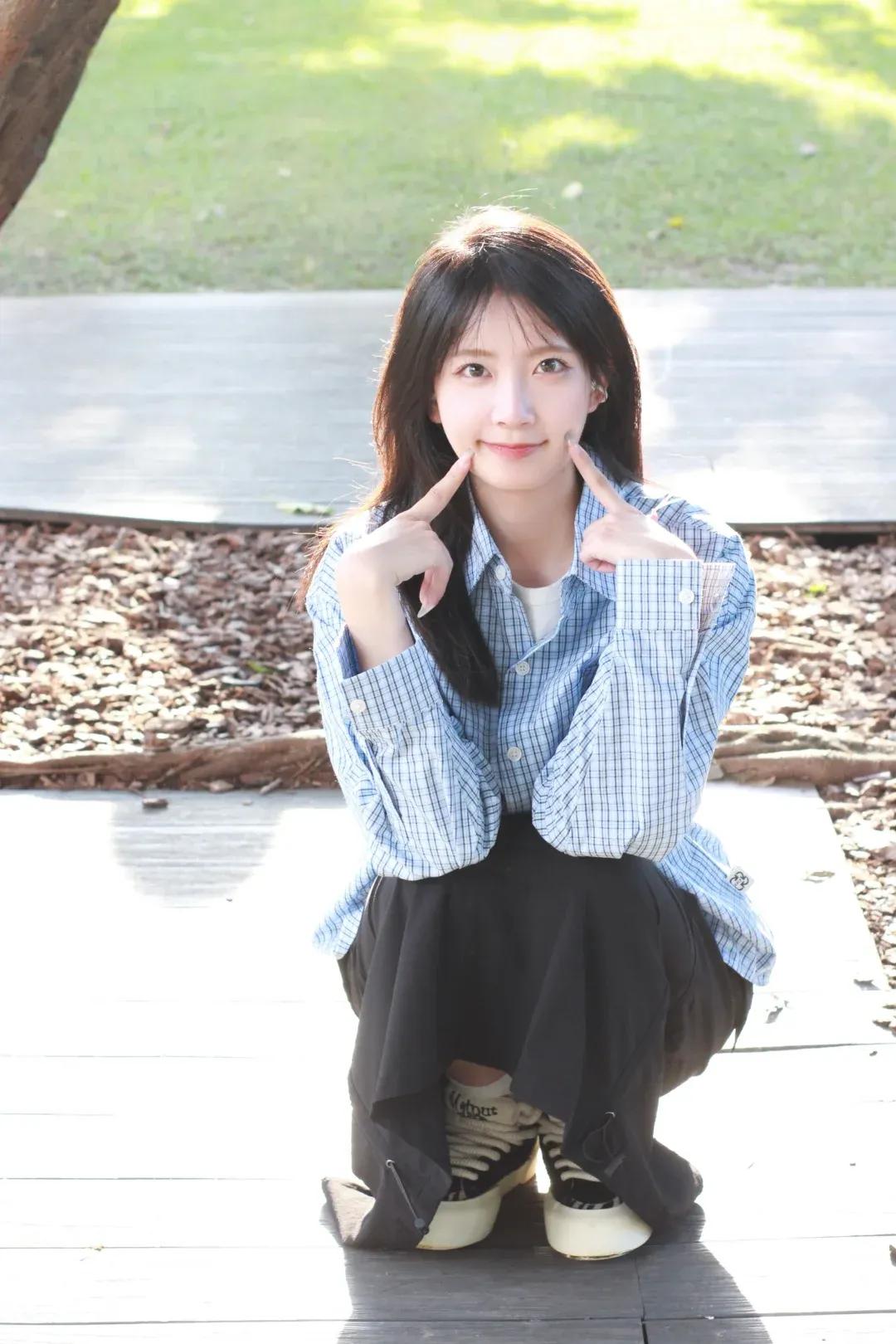 如果100万和她只能选一个，你选哪个