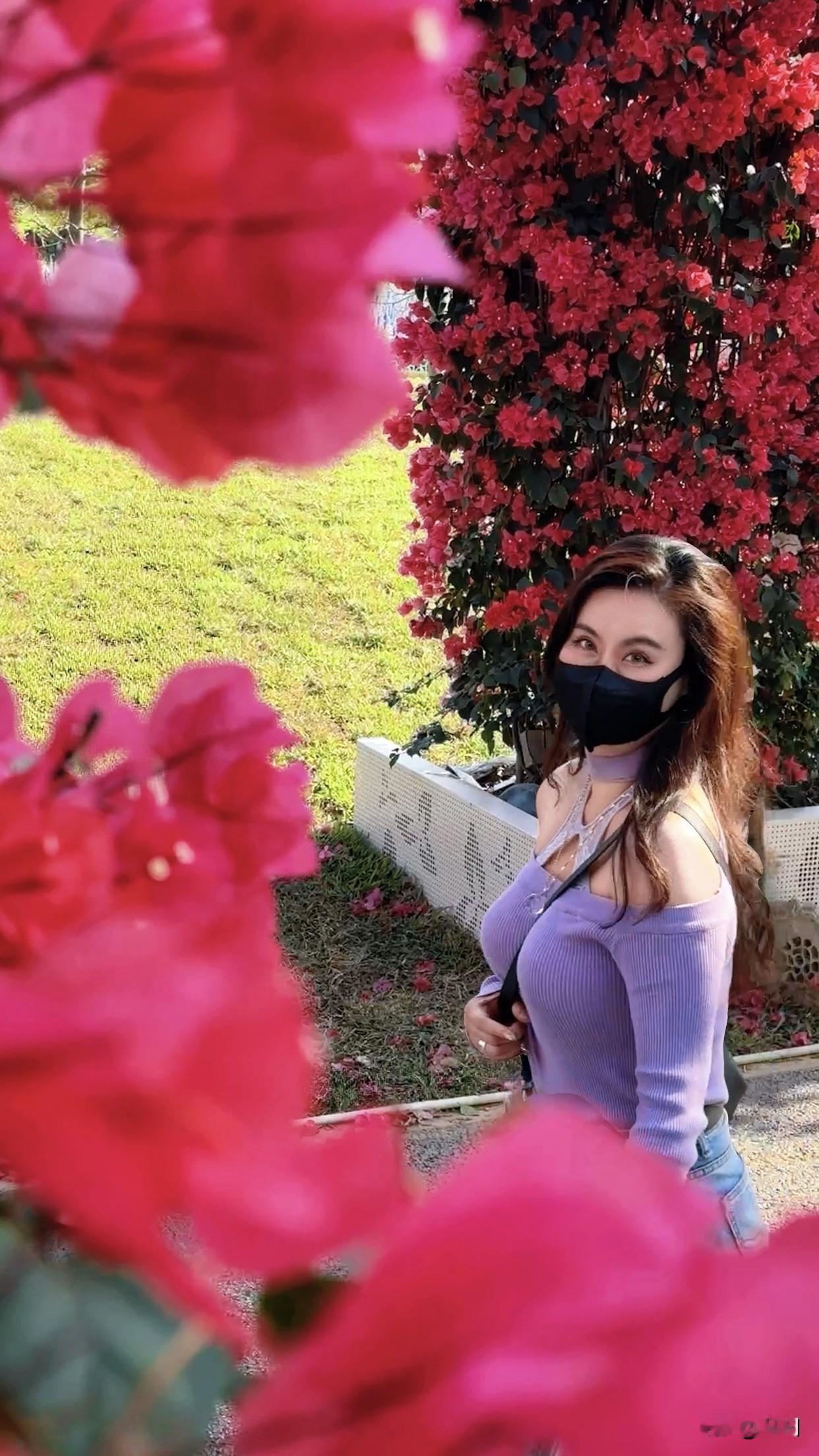 美也体现在刻进骨子里的“教养”。有些女人外表漂亮，行为却粗俗，让人避之不及；而有